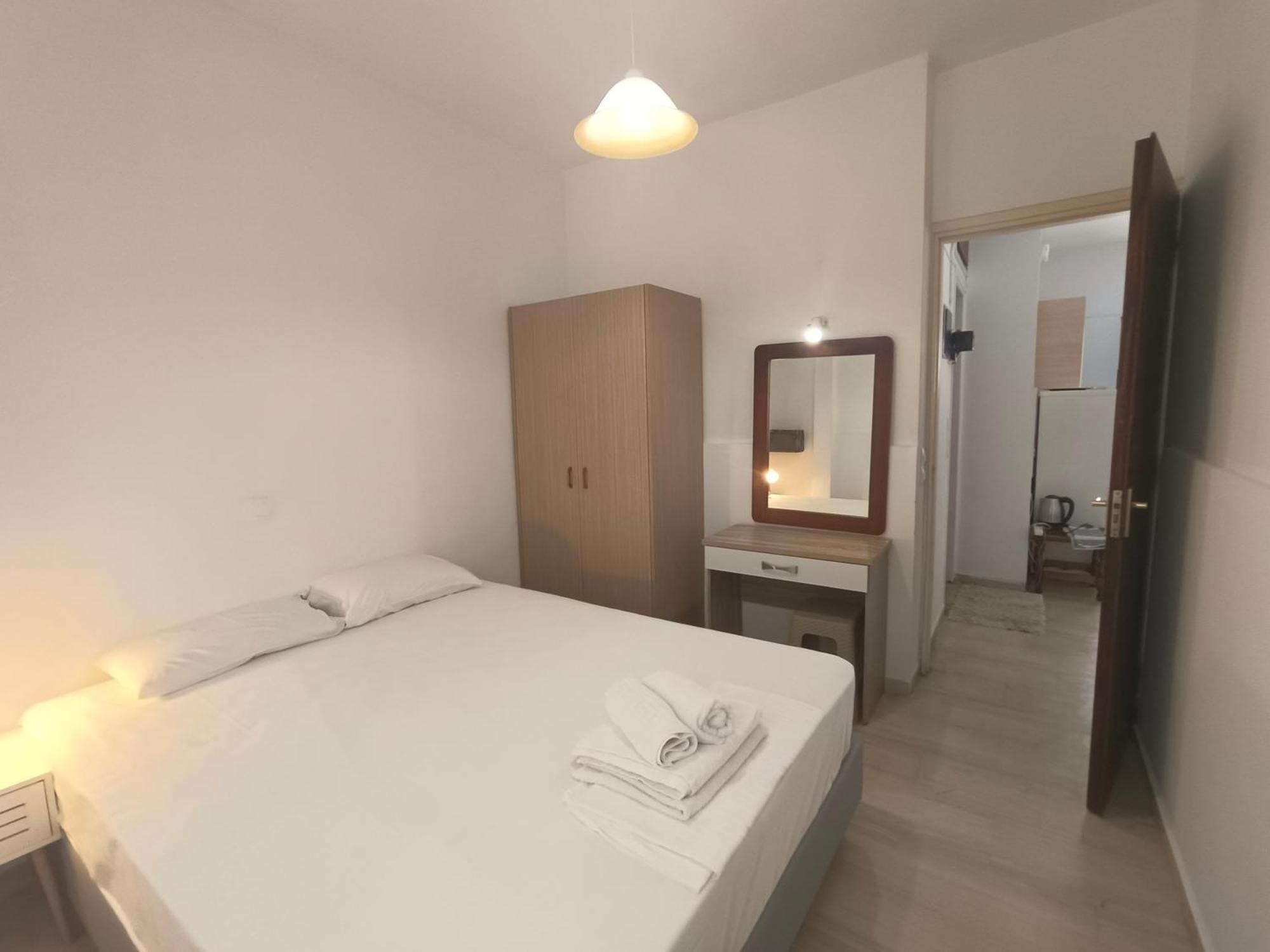 Albatross Apartment
