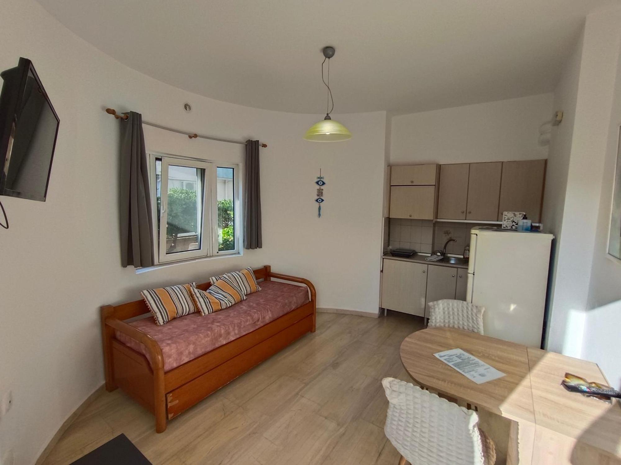Albatross Apartment *