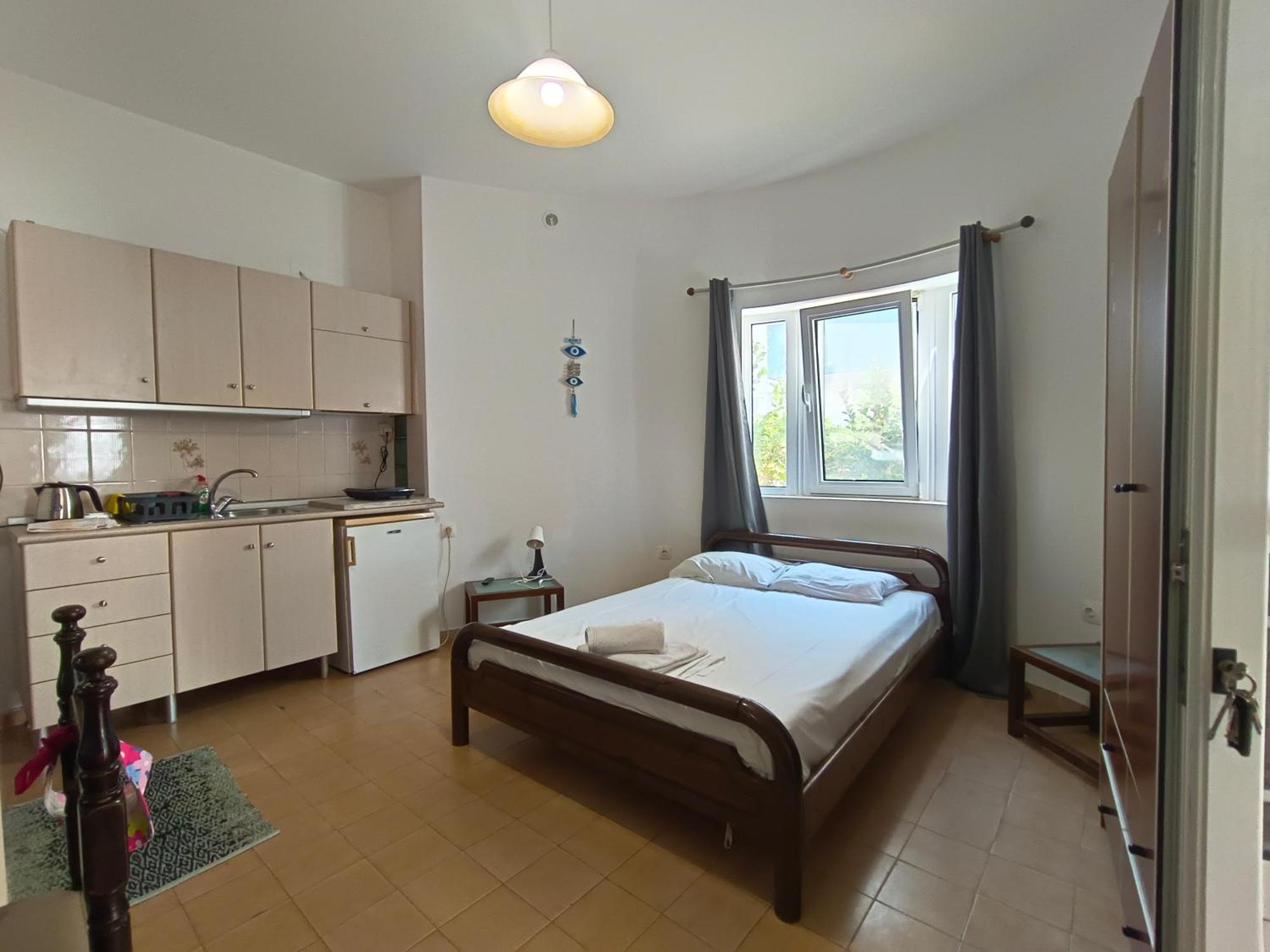 Albatross Apartment *